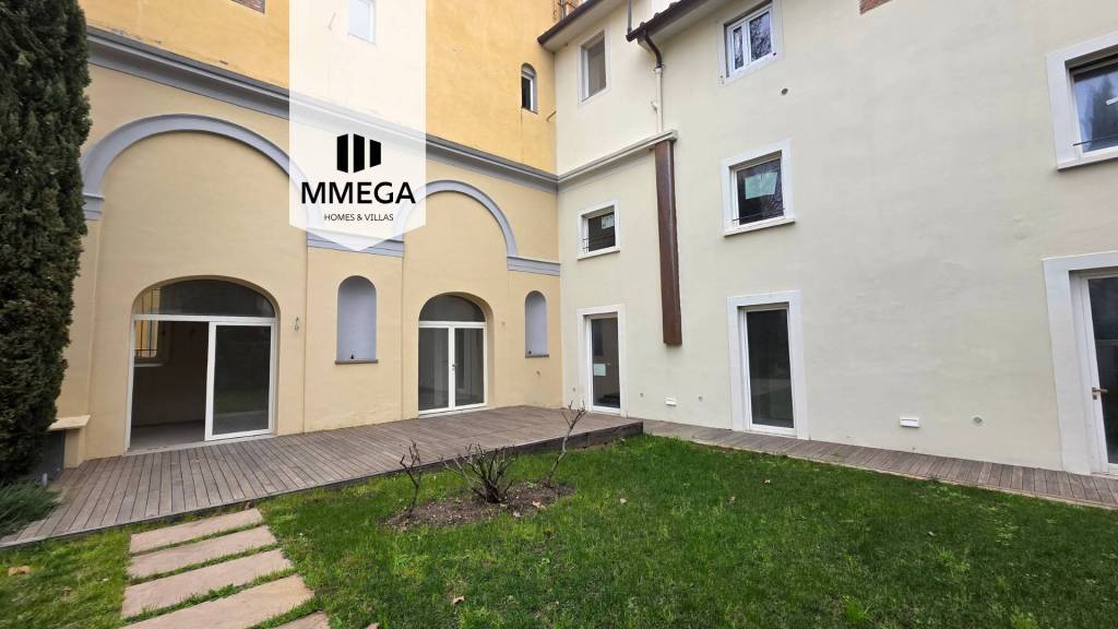 appartamento in vendita a Firenze in zona Centro San Frediano