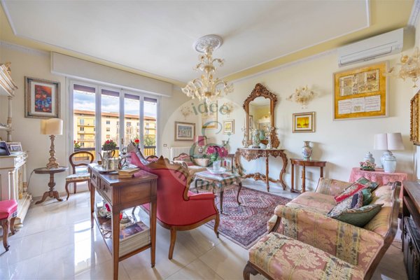 appartamento in vendita a Firenze in zona Campo di Marte