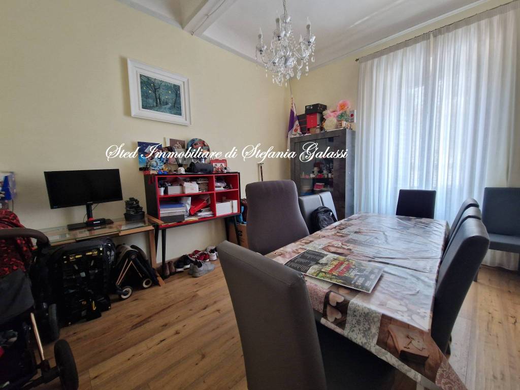 appartamento in vendita a Firenze in zona Campo di Marte