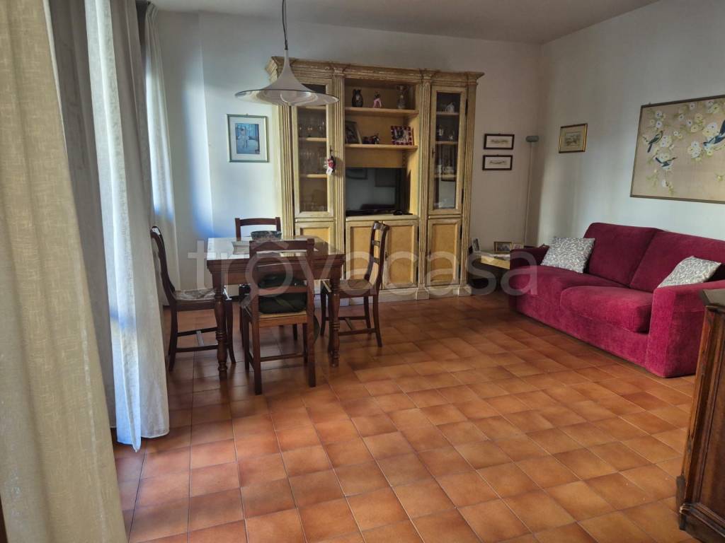 appartamento in vendita a Firenze in zona Isolotto