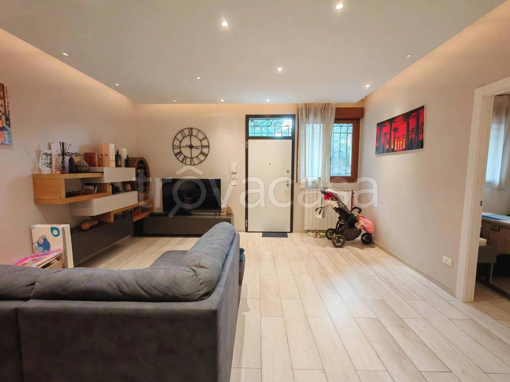 appartamento in vendita a Firenze in zona Coverciano