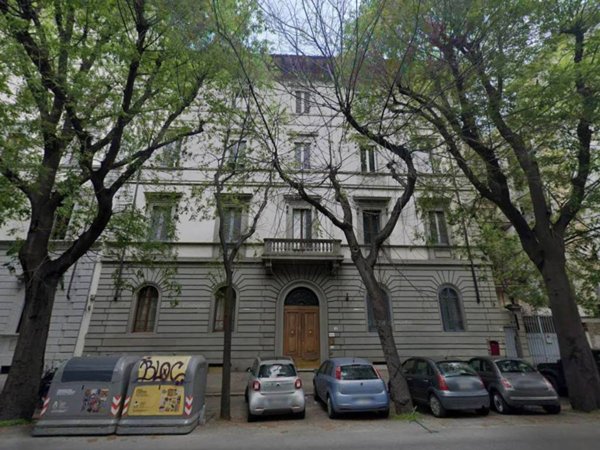 appartamento in vendita a Firenze in zona Campo di Marte