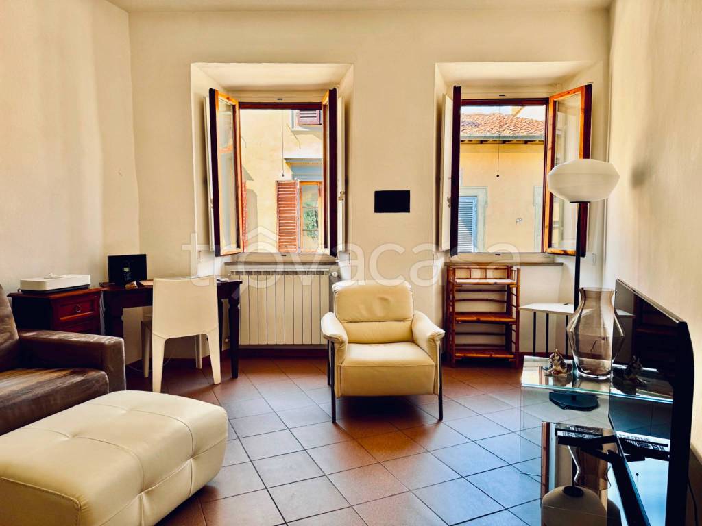 appartamento in vendita a Firenze in zona Centro Santa Croce