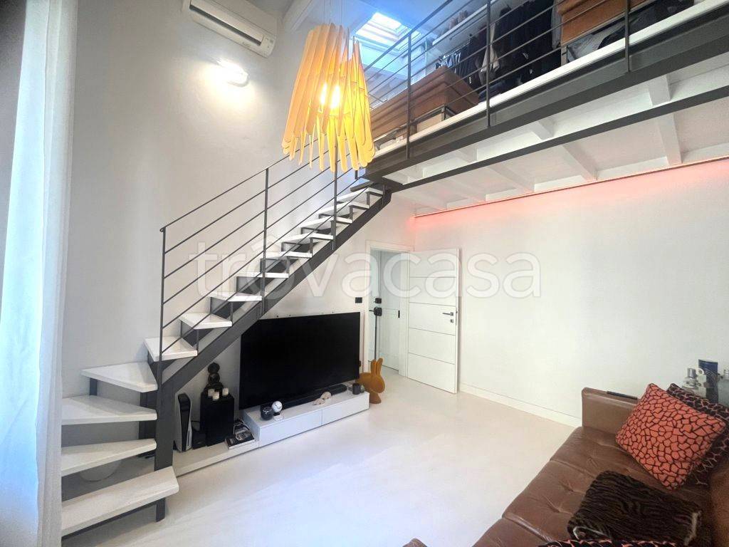 appartamento in vendita a Firenze in zona Statuto