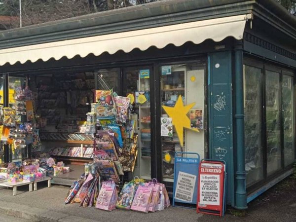 negozio in vendita a Firenze in zona Isolotto