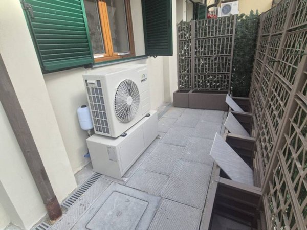 appartamento in vendita a Firenze in zona Isolotto