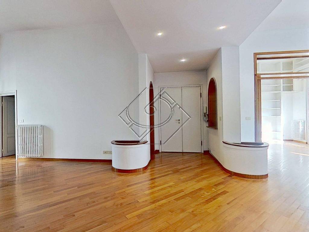 appartamento in vendita a Firenze in zona Campo di Marte