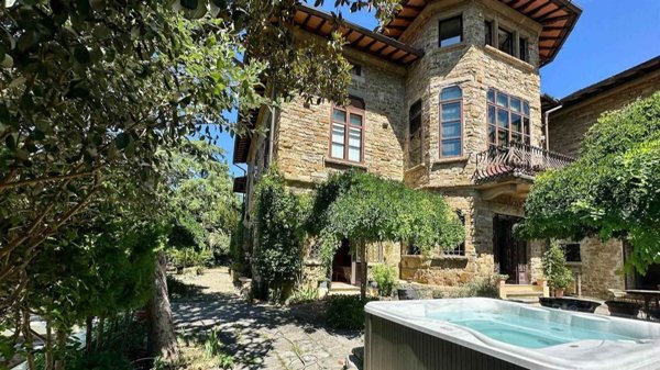 casa indipendente in vendita a Firenze in zona Centro San Niccolò