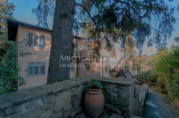 casa indipendente in vendita a Firenze in zona Pian dei Giullari