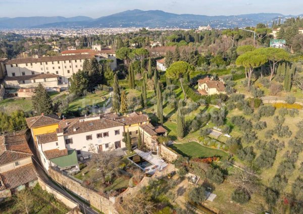 casa indipendente in vendita a Firenze in zona San Gaggio
