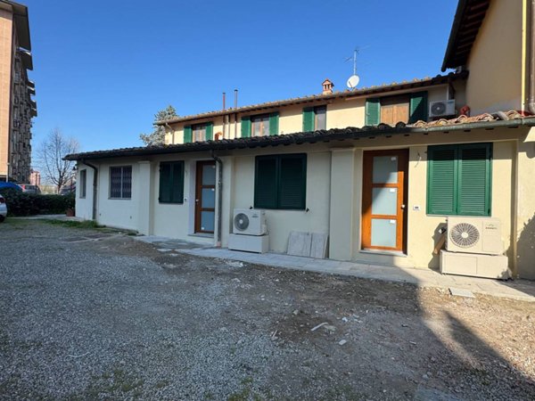 appartamento in vendita a Firenze in zona Isolotto