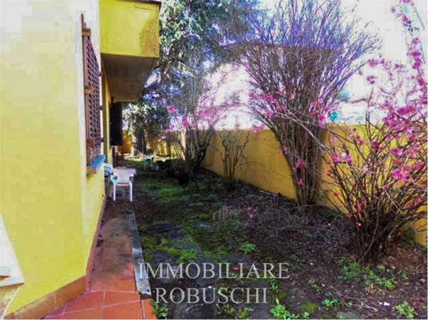 appartamento in vendita a Firenze in zona Settignano