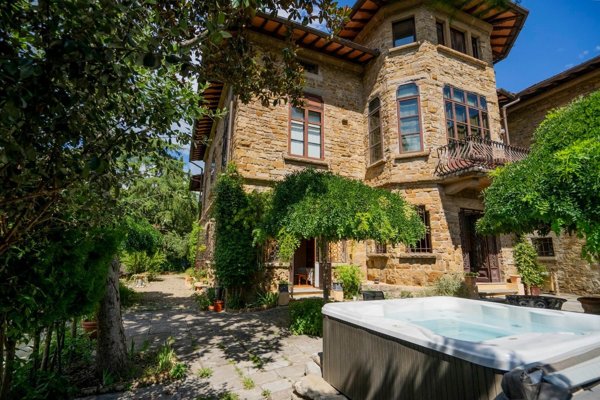 casa indipendente in vendita a Firenze in zona Pian dei Giullari