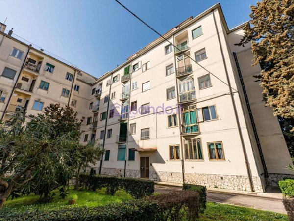 appartamento in vendita a Firenze in zona Serpiolle