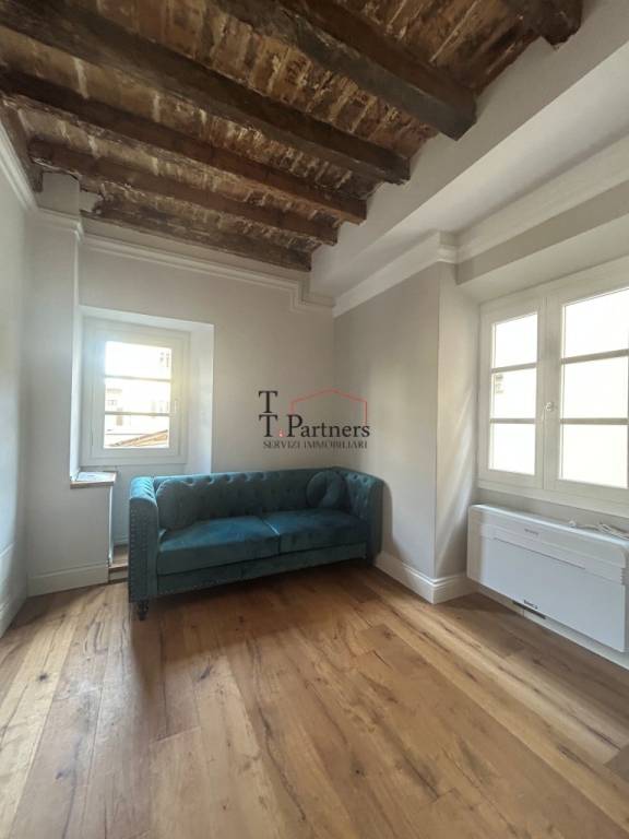 appartamento in vendita a Firenze in zona Centro Santa Croce