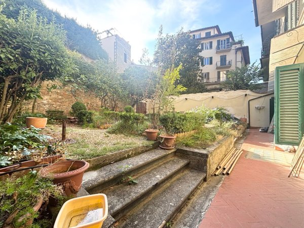 appartamento in vendita a Firenze in zona Centro San Niccolò