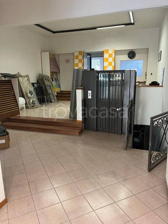 negozio in vendita a Firenze in zona Coverciano