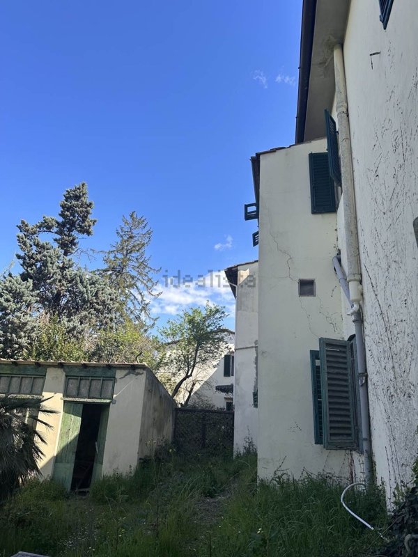 casa indipendente in vendita a Firenze in zona Porta Romana