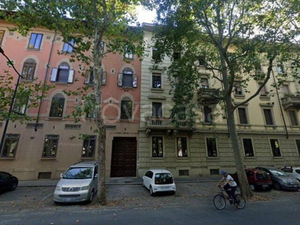appartamento in vendita a Firenze in zona Campo di Marte