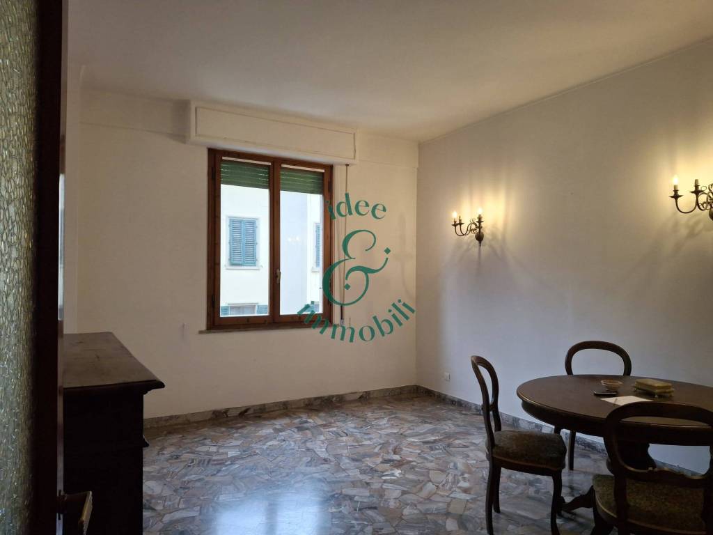 appartamento in vendita a Firenze in zona Statuto