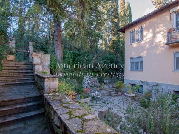 casa indipendente in vendita a Firenze in zona Porta Romana