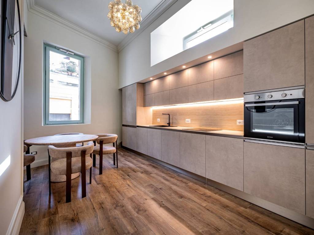 appartamento in vendita a Firenze in zona Campo di Marte