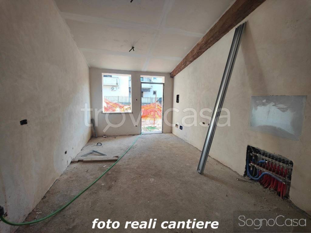 appartamento in vendita a Firenze in zona Isolotto