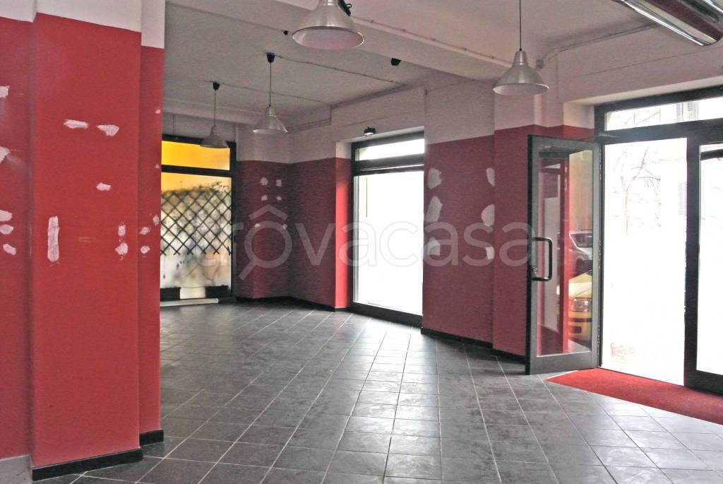 negozio in vendita a Firenze in zona Galluzzo