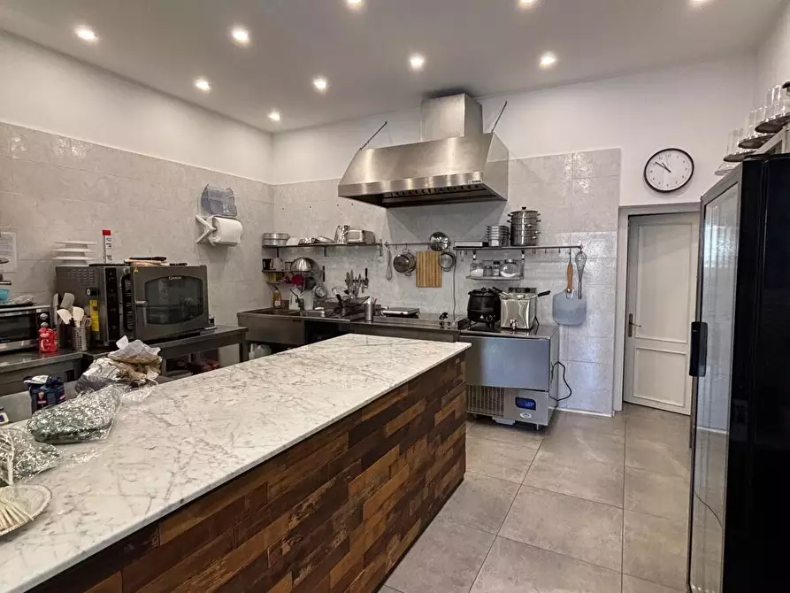 locale commerciale in vendita a Firenze in zona Gavinana