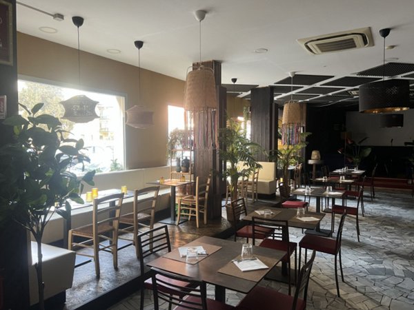 negozio in vendita a Firenze in zona Novoli