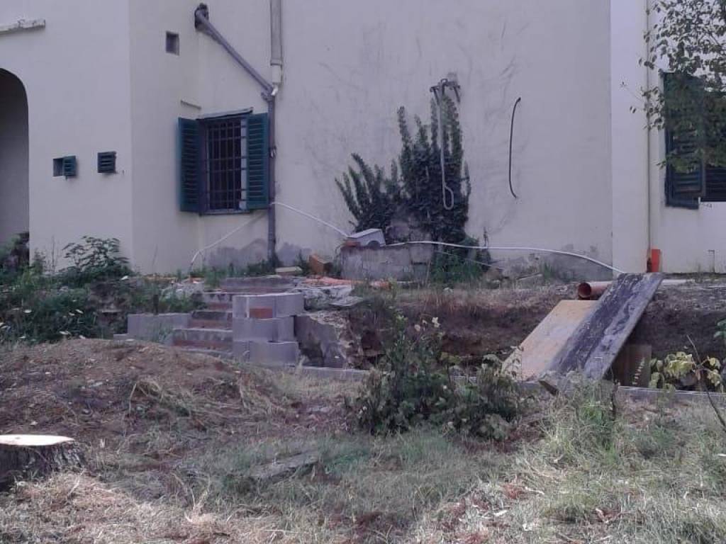 casa indipendente in vendita a Firenze in zona Bellosguardo