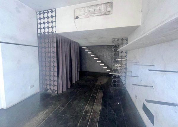 ufficio in vendita a Firenze in zona Campo di Marte