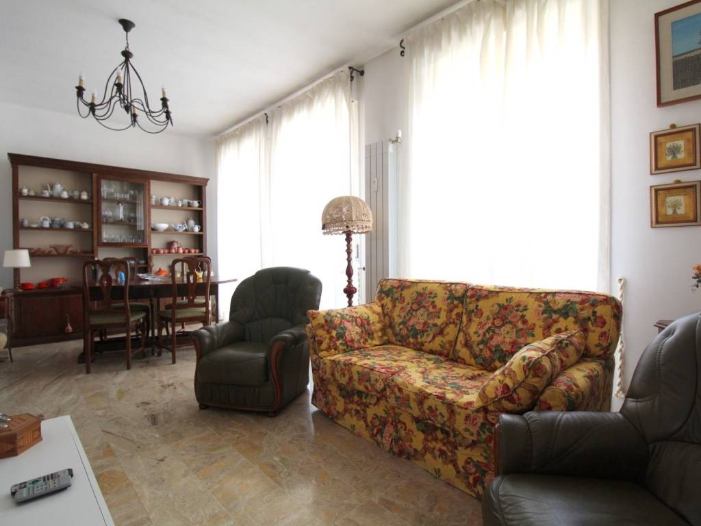 appartamento in vendita a Firenze in zona Isolotto