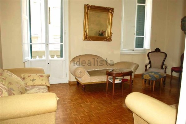 appartamento in vendita a Firenze in zona Centro Santa Maria Novella