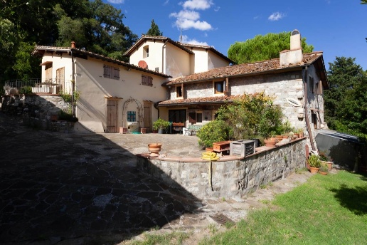 casale in vendita a Firenze in zona Trespiano