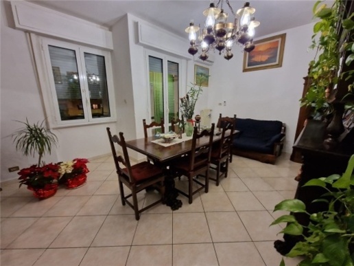 appartamento in vendita a Firenze in zona Legnaia