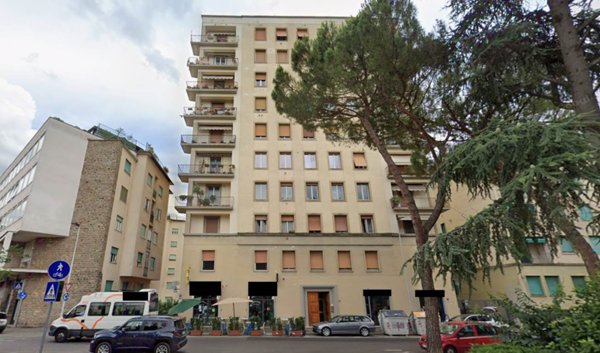appartamento in vendita a Firenze in zona Campo di Marte