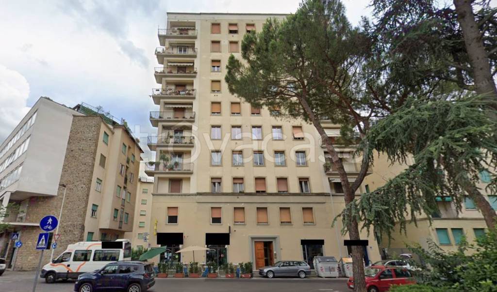 appartamento in vendita a Firenze in zona Coverciano