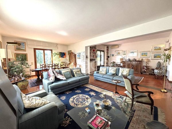 casa indipendente in vendita a Firenze in zona Coverciano