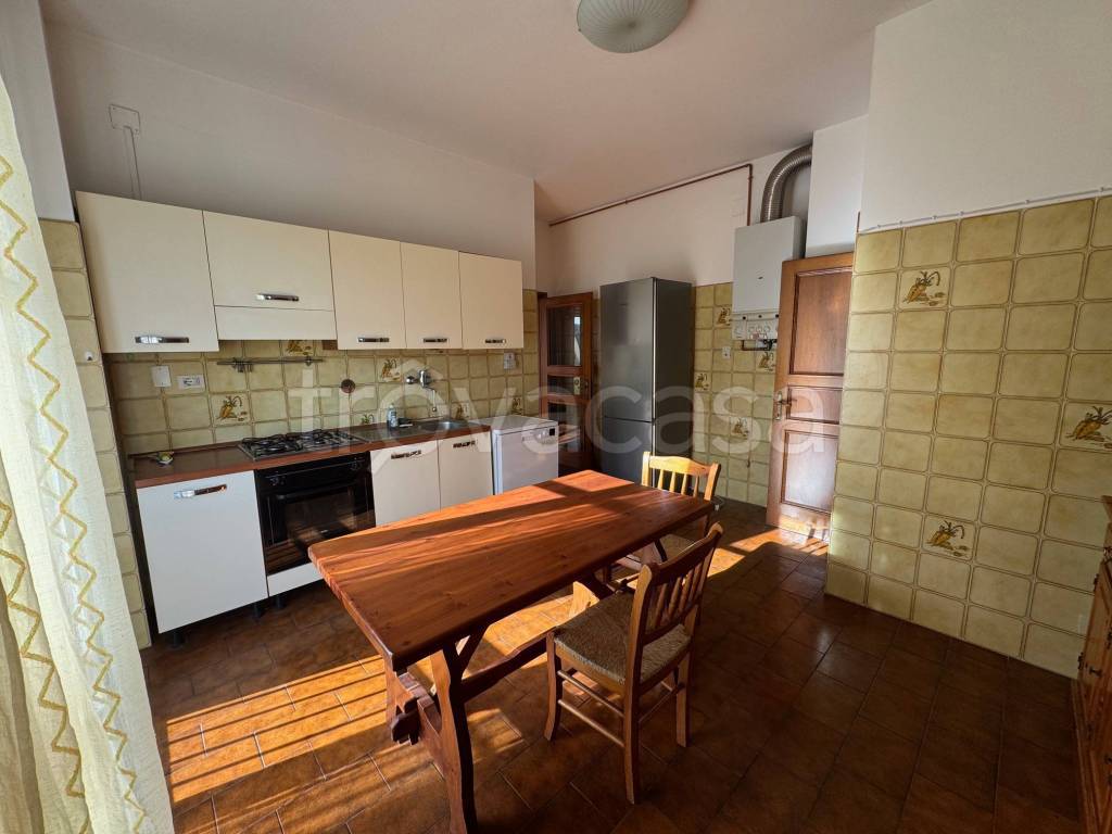 appartamento in vendita a Firenze in zona Isolotto