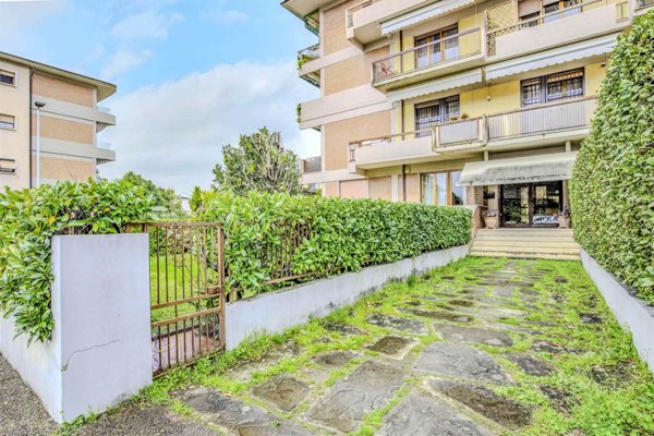 appartamento in vendita a Firenze in zona Rovezzano