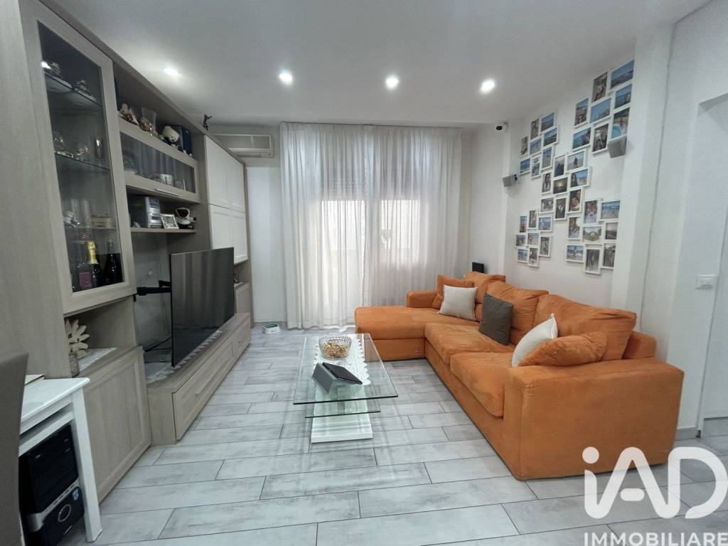 appartamento in vendita a Firenze in zona Campo di Marte