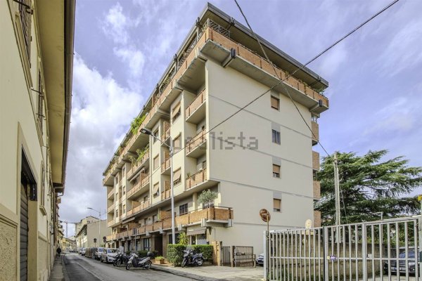 appartamento in vendita a Firenze in zona Soffiano