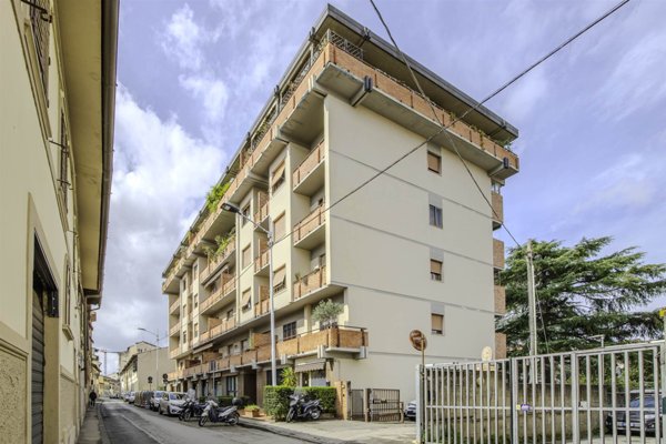 appartamento in vendita a Firenze in zona Soffiano