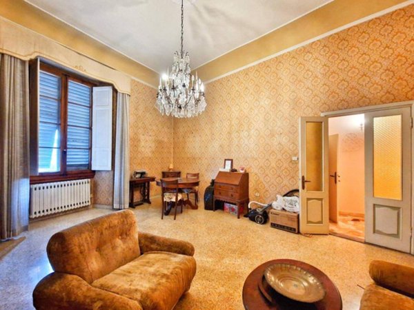 appartamento in vendita a Firenze in zona Centro Santa Croce