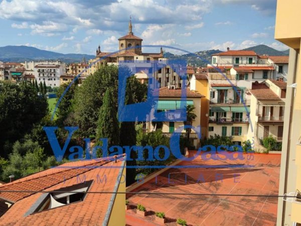 appartamento in vendita a Firenze in zona Campo di Marte