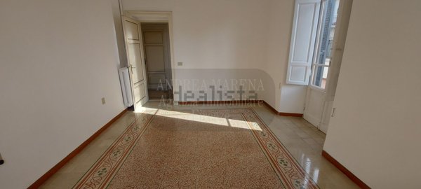 appartamento in vendita a Firenze in zona Statuto