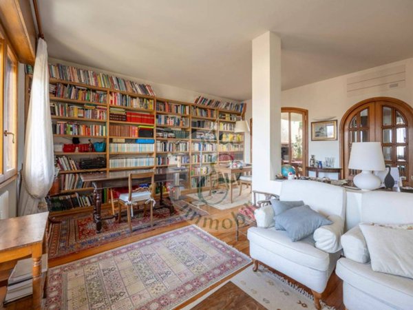 appartamento in vendita a Firenze in zona Campo di Marte