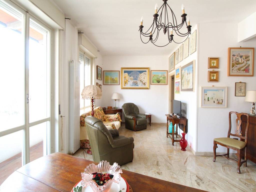 appartamento in vendita a Firenze in zona Isolotto