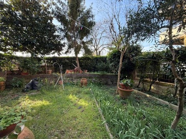 appartamento in vendita a Firenze in zona Legnaia